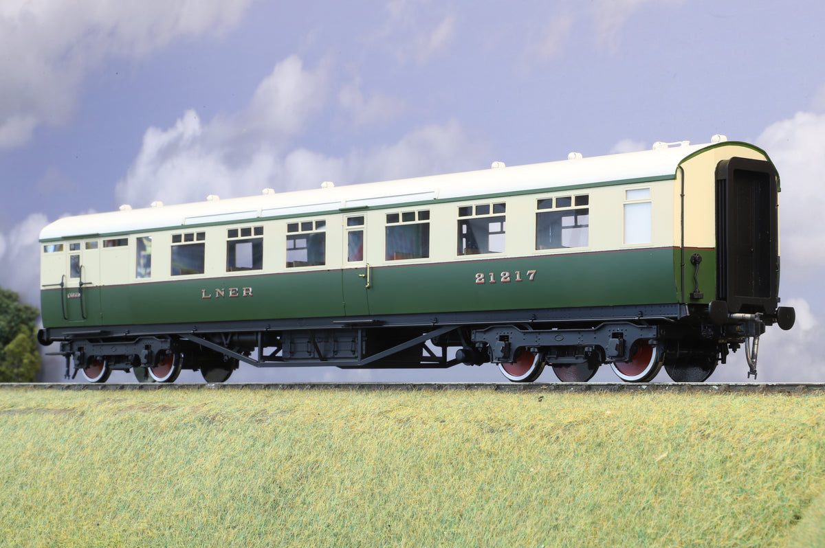 Kemilway Finescale O Gauge LNER Tourist Brake Third Open No. 21217