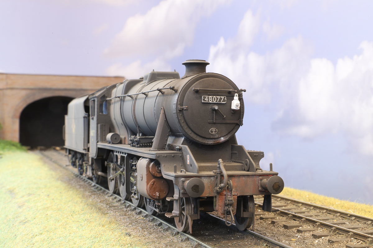 Sancheng Finescale O Gauge ex-LMS Stanier 8F No. 48077, BR Black Late Crest, Pro-Weathered