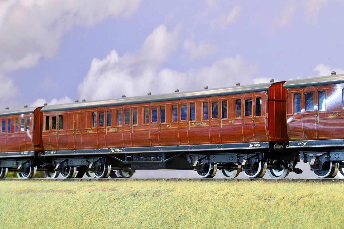 Darstaed Coarse Scale O Gauge Set of 3 x London Transport Coaches (3-Rail)