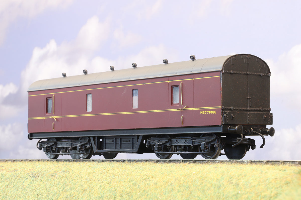 Finescale O Gauge (Kit-Built) LMS GUV Lined Maroon