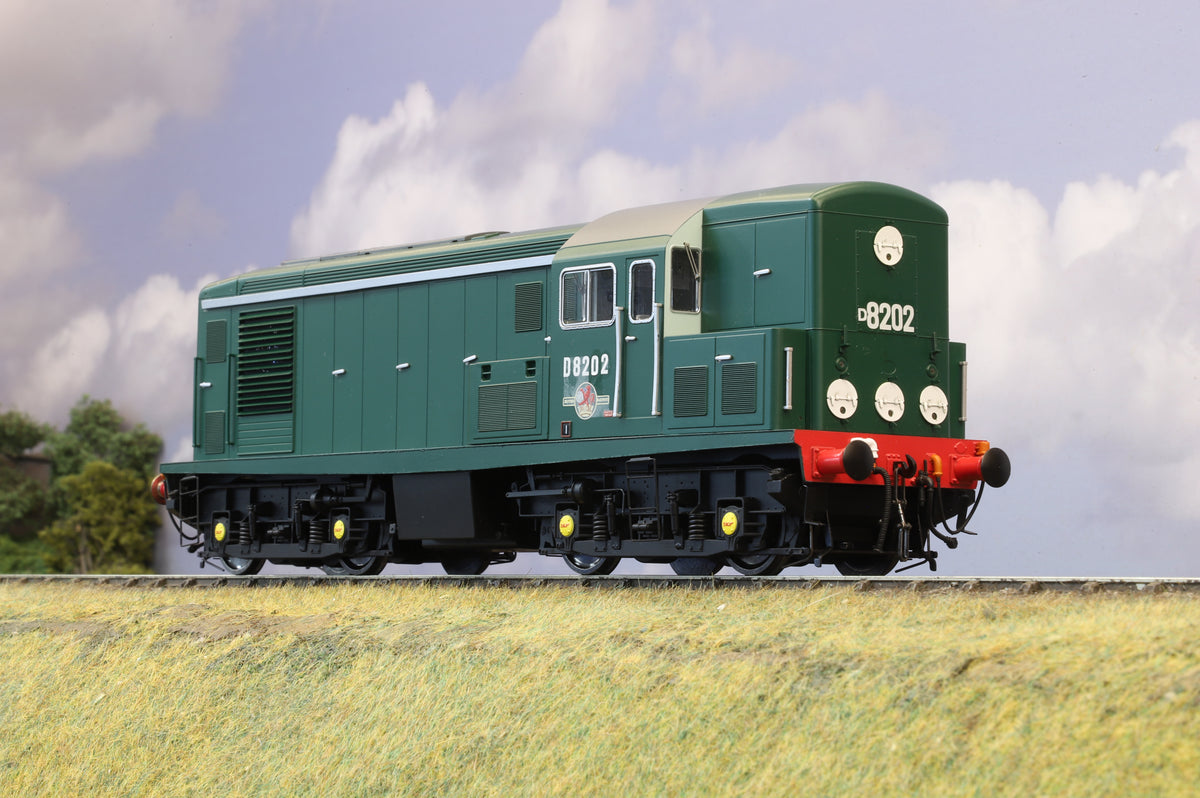 Little Loco Company Finescale O Gauge Class 15 No. D8202 BR Green, DCC Sound
