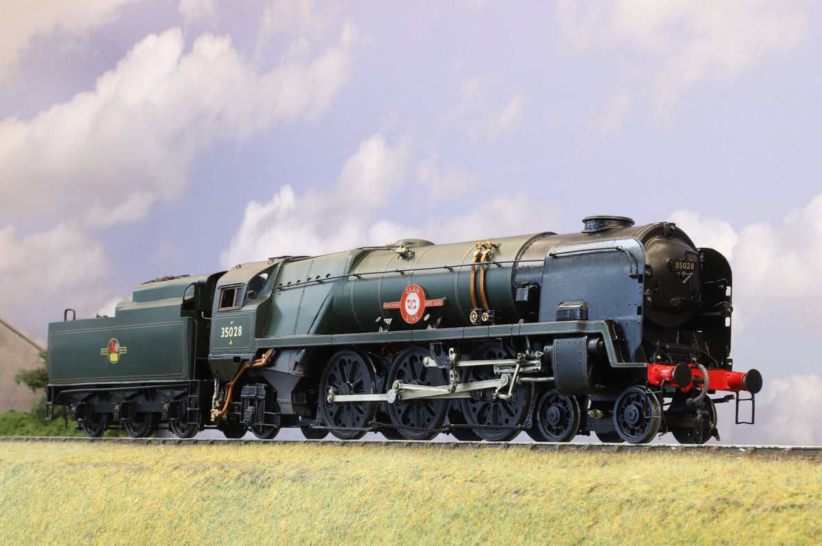 Finescale O Gauge (Kit-Built) Merchant Navy Class 4-6-2 No. 35028 &#39;Clan Line&#39; As Preserved