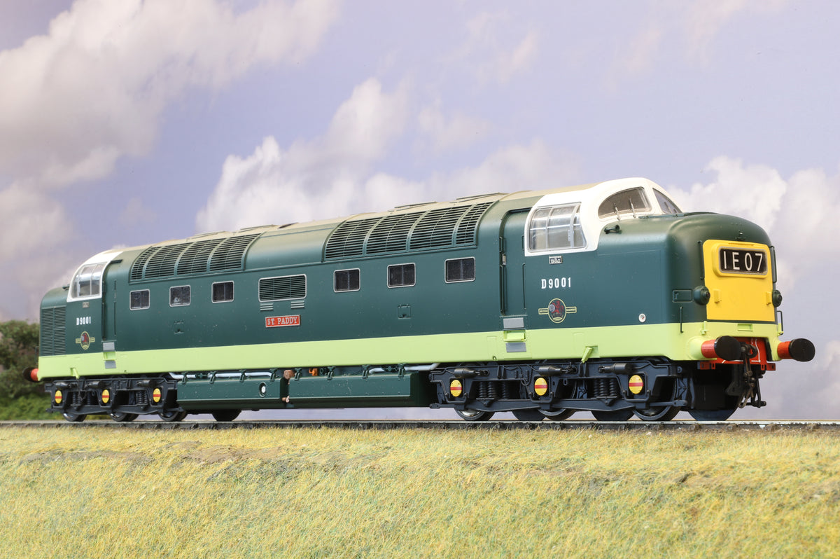WORKSHOP Finescale O Gauge Heljan Class 55 'Deltic' D9001 'St Paddy' BR Green