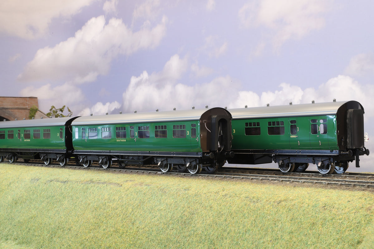 Darstead Coarse Scale O Gauge SR Bulleid Set A Coaches