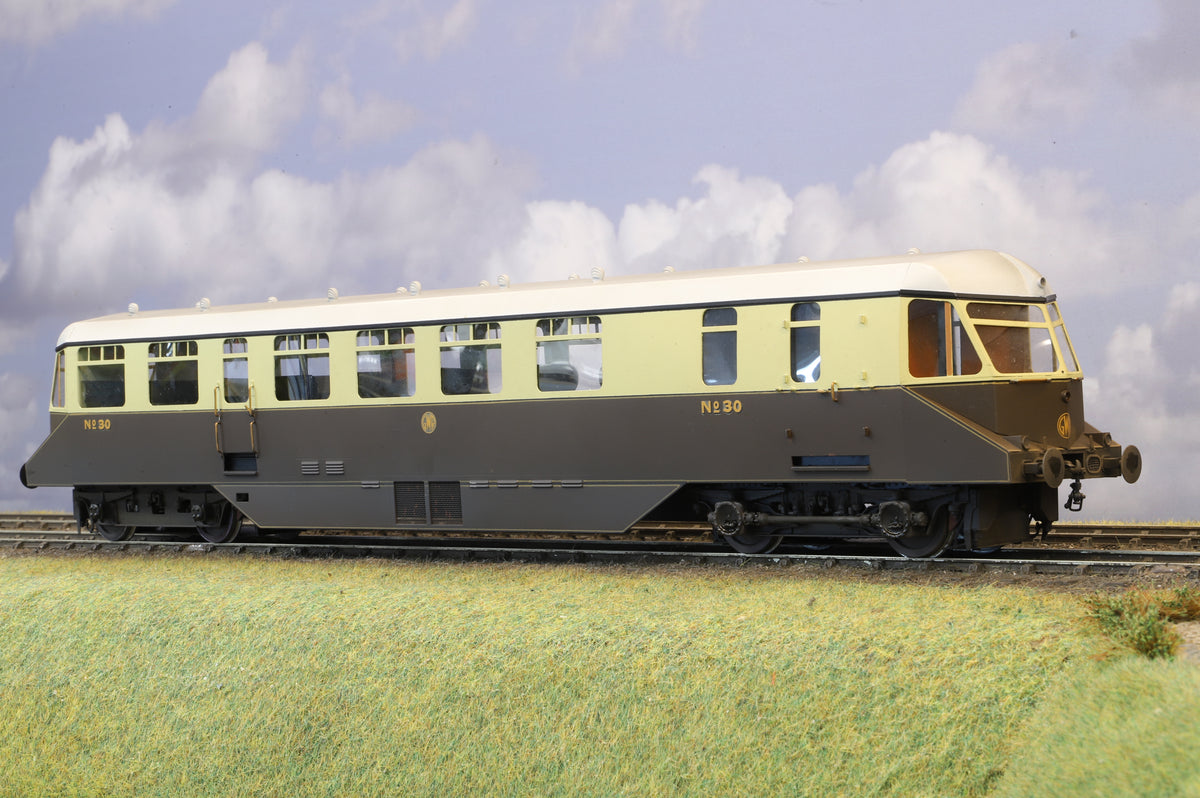 Sancheng/Tower Brass Finescale O Gauge GWR Passenger Railcar No. 30 GWR Shirtbutton Weathered