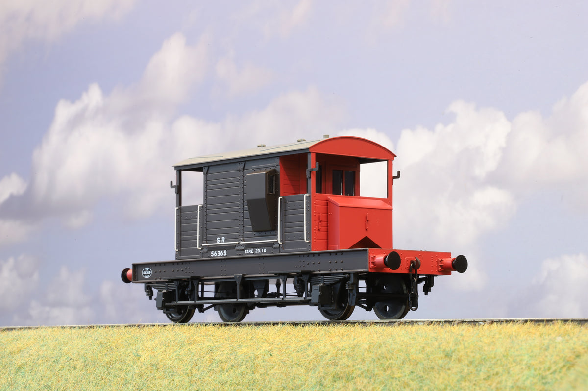 Dapol Finescale O Gauge SR Brake Van Brown/Red Small Letters Uneven Plank