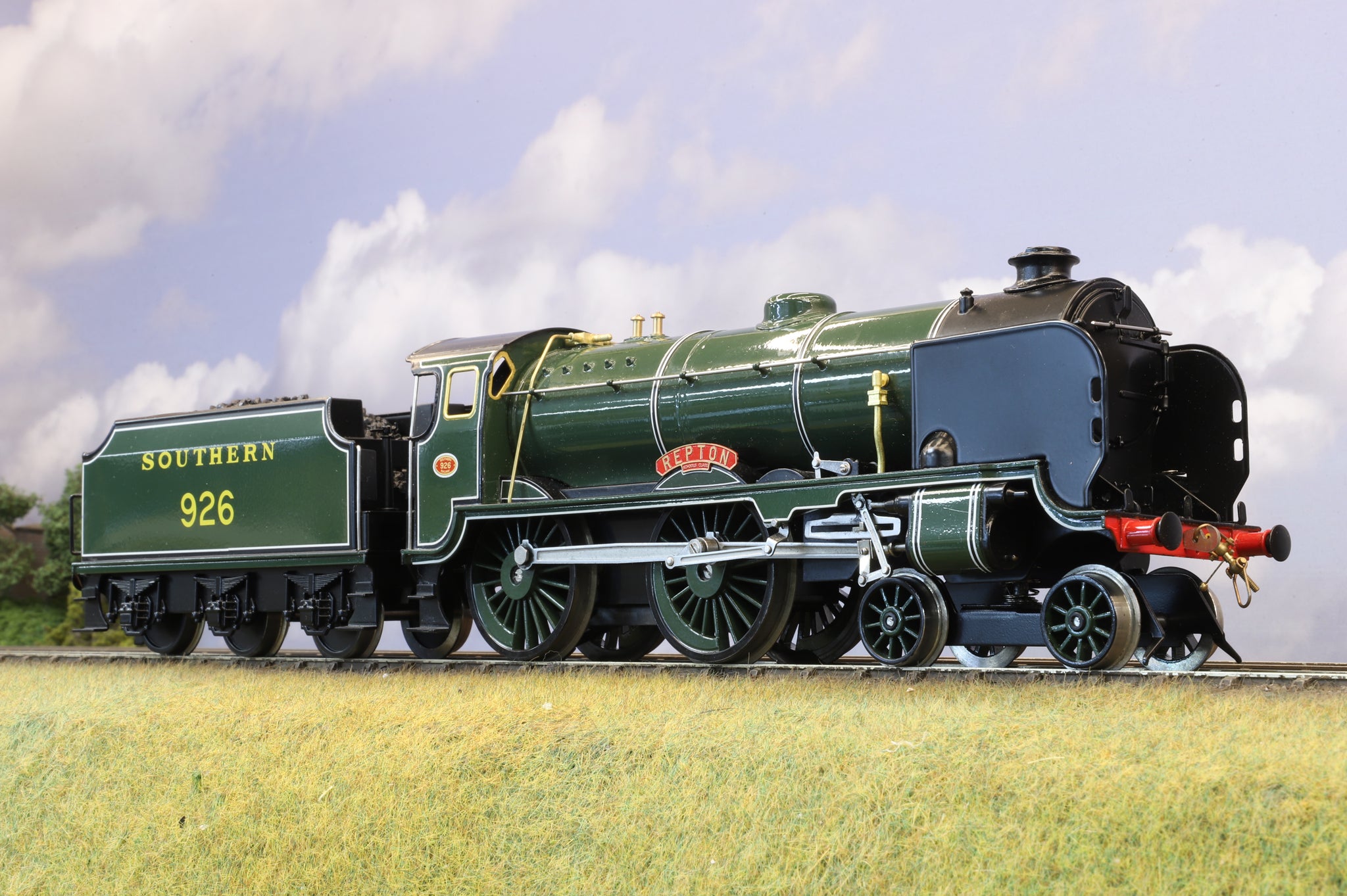 Ace Trains Coarse Scale O Gauge Schools Class 4 4 0 No. 926 Repton Ellis Clark Trains