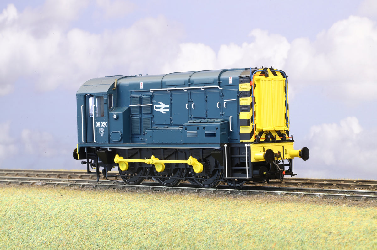 Dapol/Gaugemaster Finescale O Gauge Class 09 Shunter BR Blue (Wasp Stripes) No.09020 DCC
