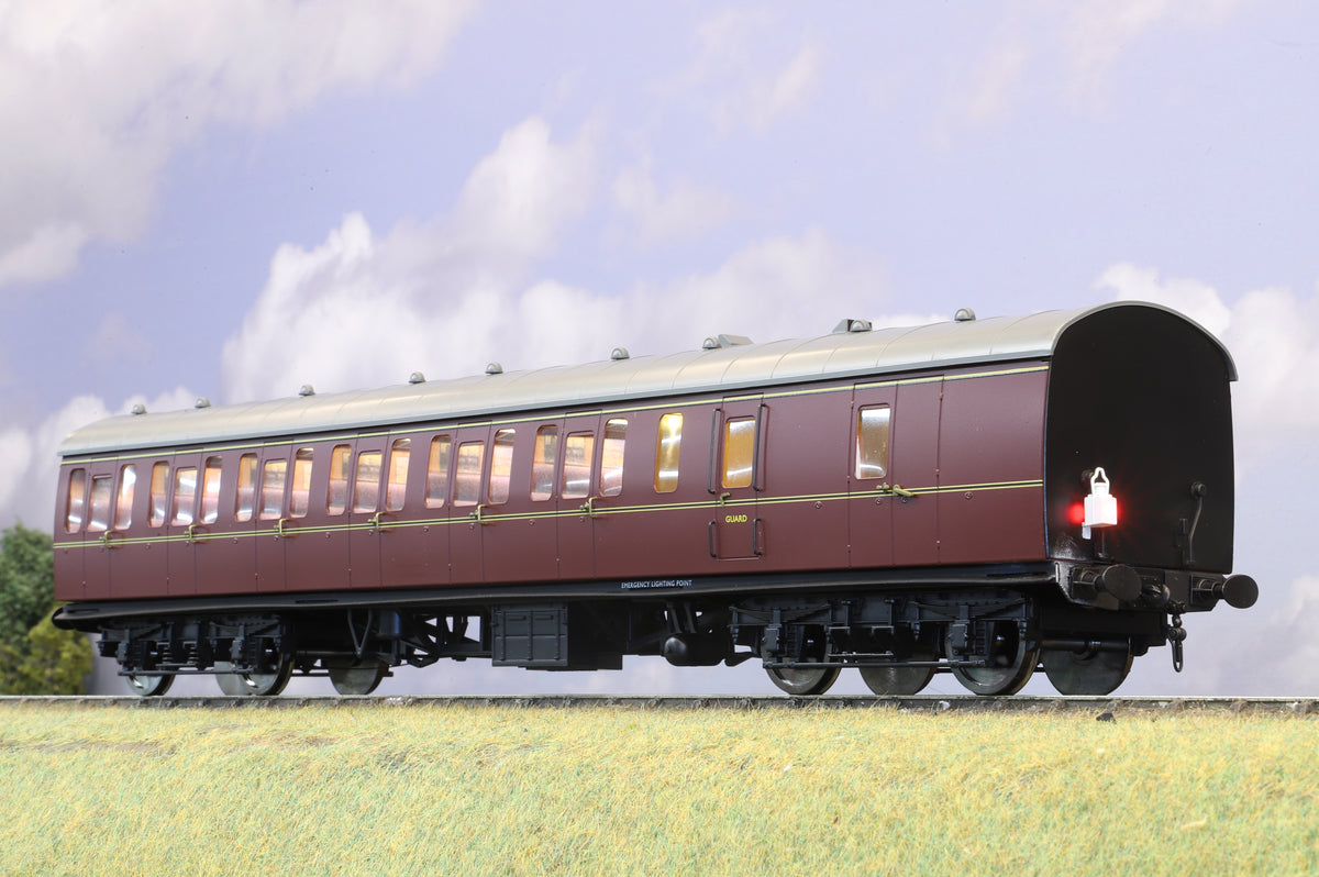 Darstaed Finescale O Gauge Mk1 Suburban Brake Second BR Lined Maroon (Unnumbered)