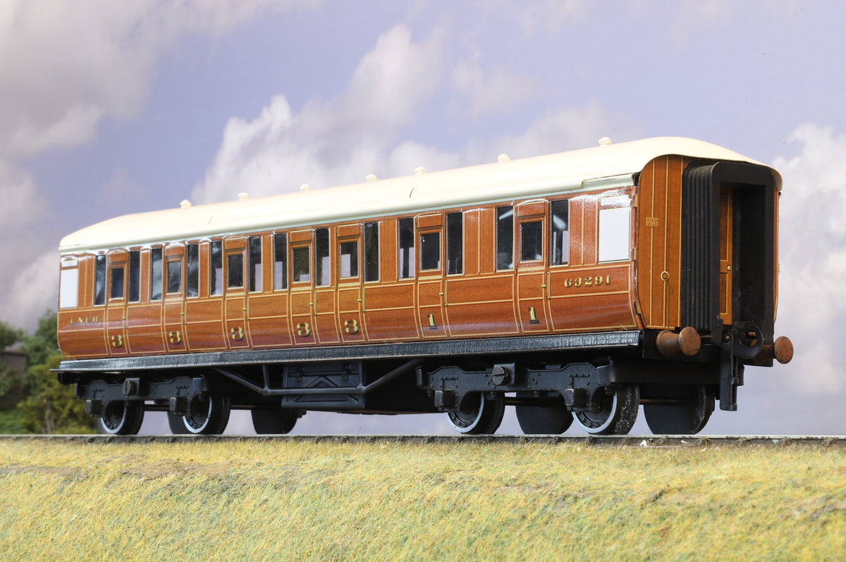 ACE Trains Coarse Scale O Gauge LNER Teak Composite Coach