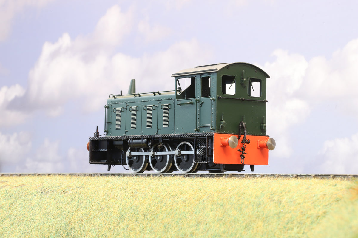 Bachmann Brassworks / Sancheng Finescale O Gauge Class 04 Diesel Shunter, BR Green