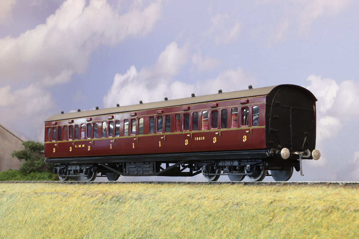 Kit-built Finescale O Gauge LMS Third/First Suburban No.16615