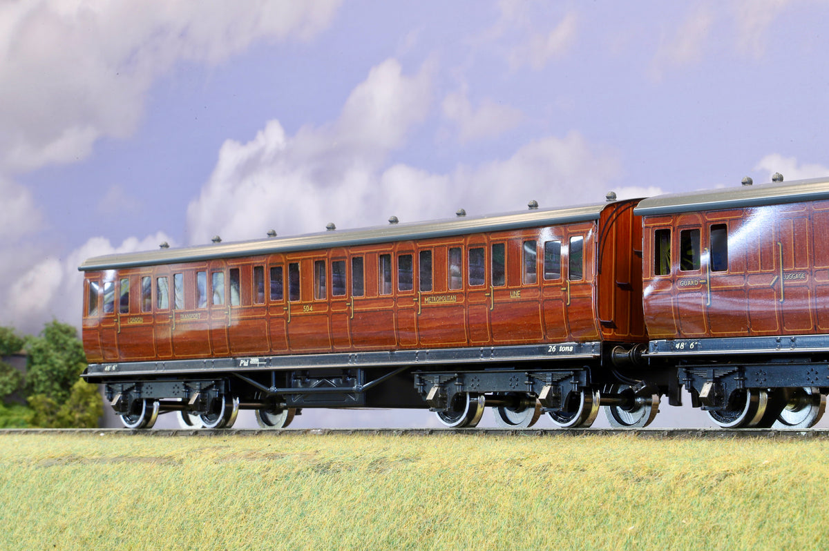 Darstaed Coarse Scale O Gauge Set of 3 x London Transport Coaches (3-Rail)
