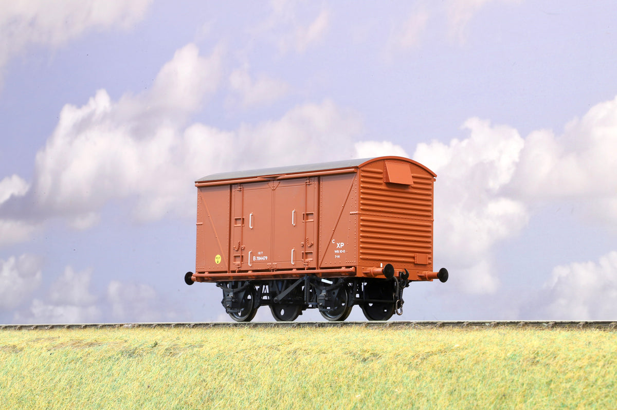 Dapol Finescale O Gauge BR Box Van, B784479