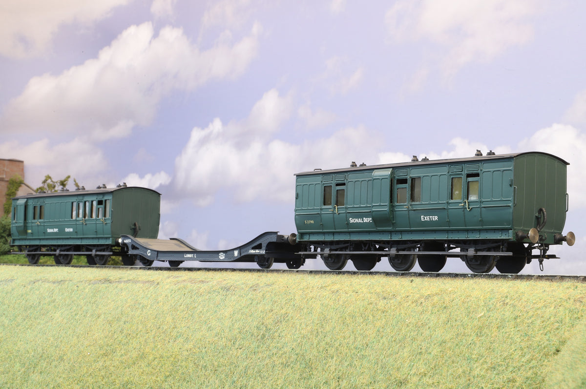 Finescale O Gauge (Kit-Built) Exeter Signalling Train
