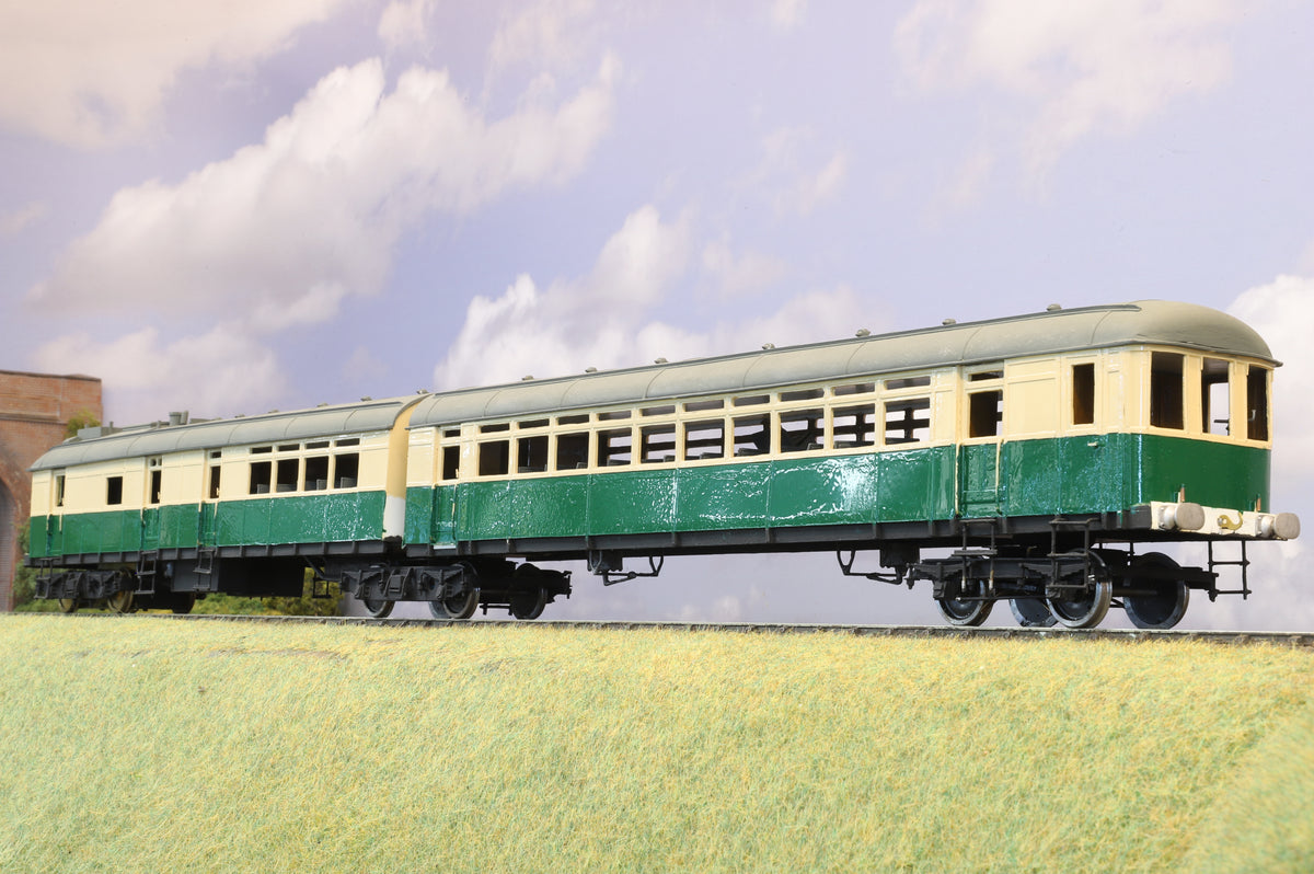 WORKSHOP Finescale O Gauge (Kit/Scratch-Built) LNER Sentinel Articulated Railcar 'Phenomena'