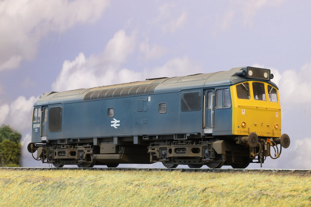 Heljan Finescale O Gauge Class 25 BR Blue No.25248 DCC Sound &amp; Weathered