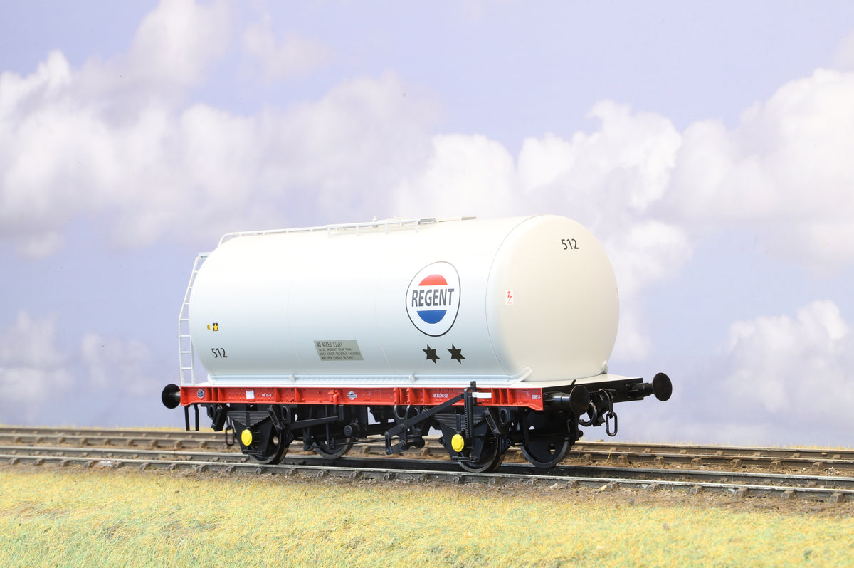 Dapol Finescale O Gauge 45 Ton TTA Tanker in Regent Red/Grey