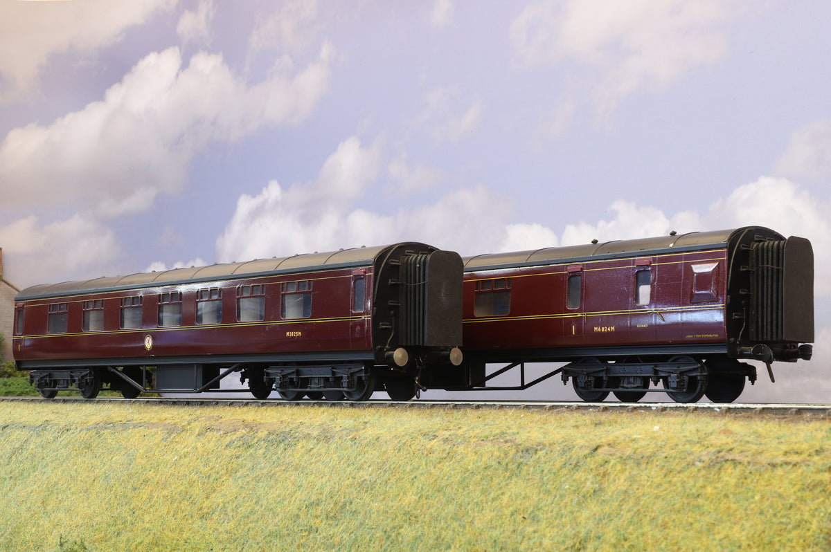 Finescale O Gauge (Kit-Built) ex-LMS Pair of Stanier Coaches BR Maroon
