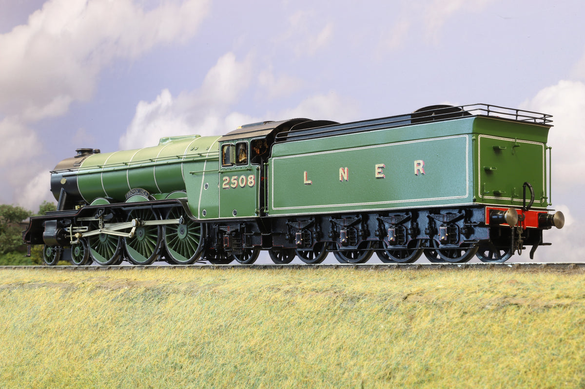 Kit-Built Finescale O Gauge Gresley A3 No. 2508 'Brown Jack' LNER Apple Green