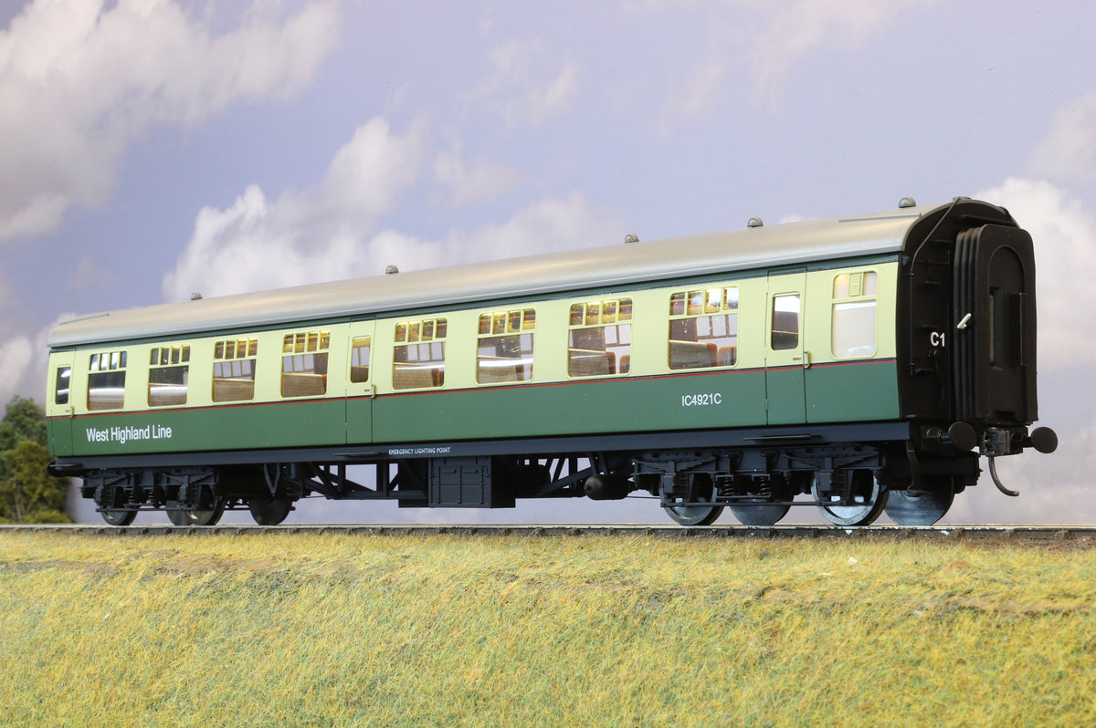 Darstaed Finescale O Gauge BR Mk1 'West Highland Line' TSO No. IC4921C