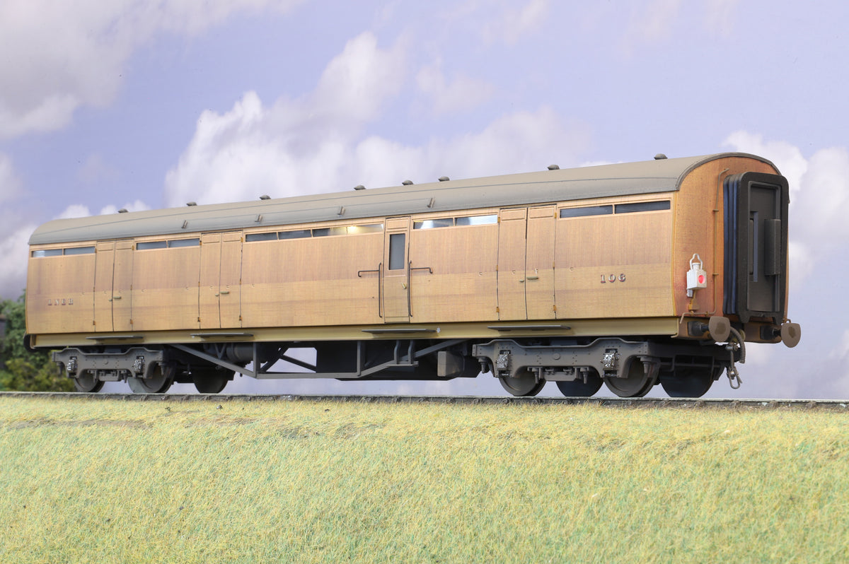 Darstaed Finescale O Gauge Thompson BG (Full Brake) Coach Teak No. 106