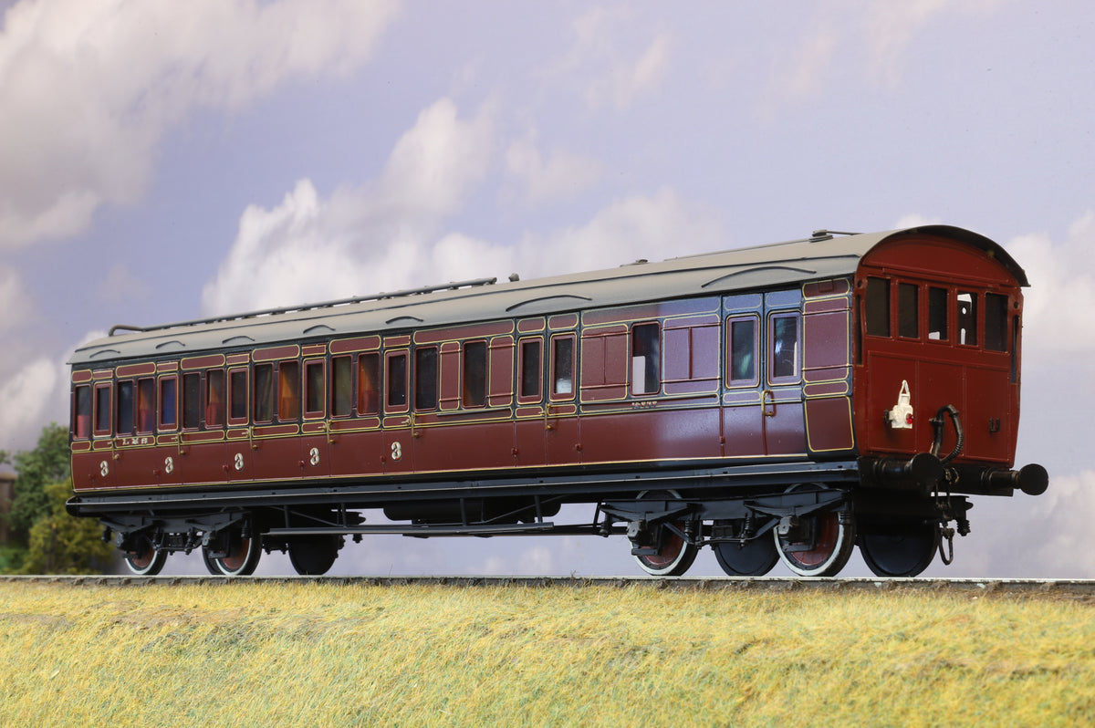 Kit-built Finescale O Gauge (ex L&amp;YR) Dia. 94 5 Compartment Brake 3rd LMS Maroon