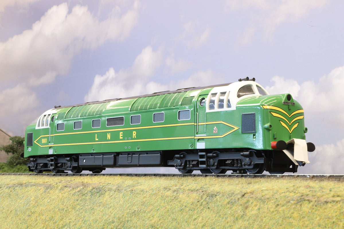 Ace Trains Coarse Scale O Gauge EE 'Deltic' D9001 LNER Green 2/3 rail operation