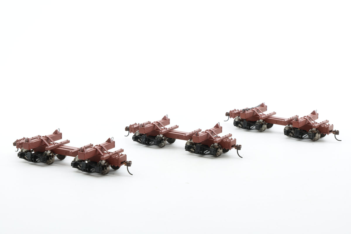 Spectrum/Bachmann On30 Logging and Mining Cars x 3 Skeleton Log Car - with Resin Logs