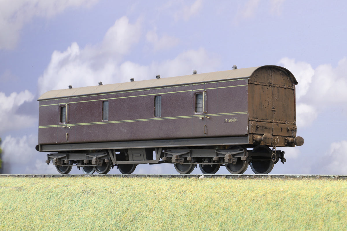 Finescale O Gauge (Kit-Built) BR GUV Lined Maroon No. M80404, Weathered