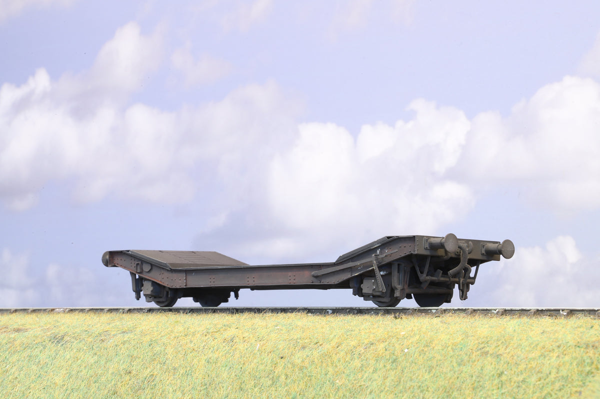 Kit Built Fine scale O Gauge 'Low Mac' Weathered