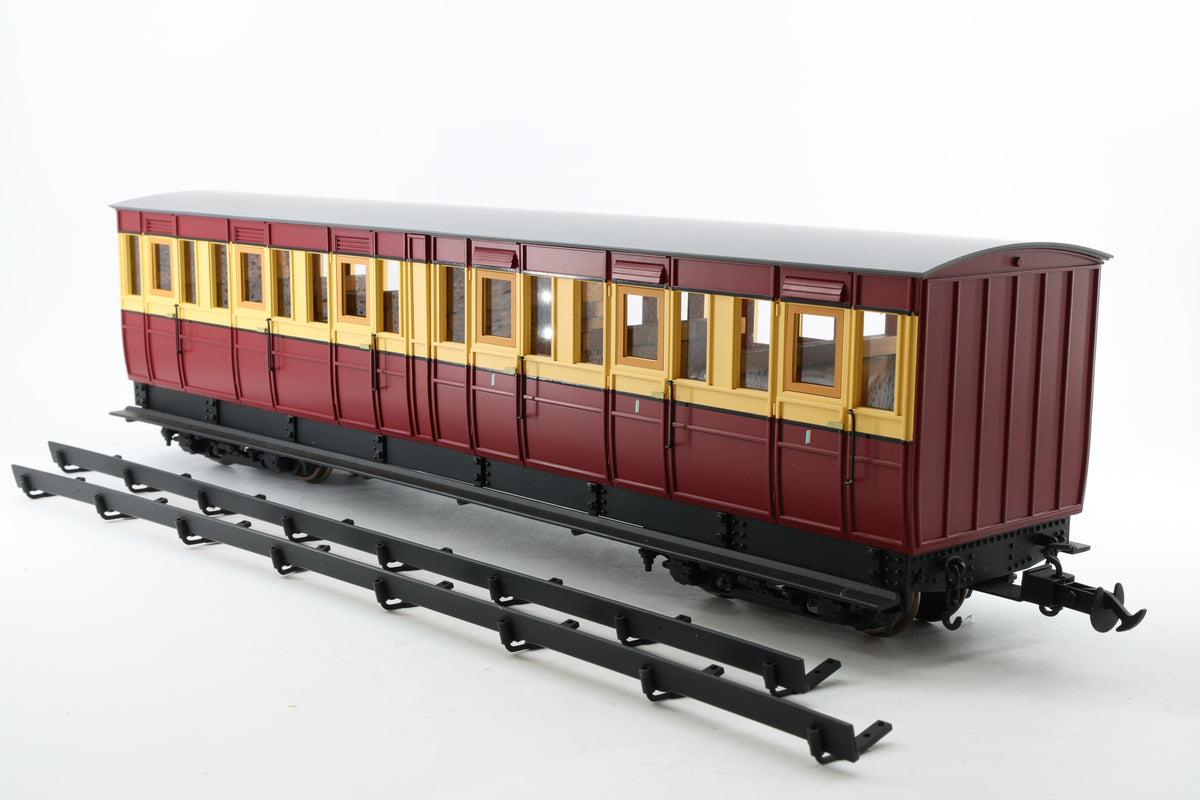 BMS/Accucraft 16mm Scale (32mm Gauge) Isle of Man Composite Coach R19-17