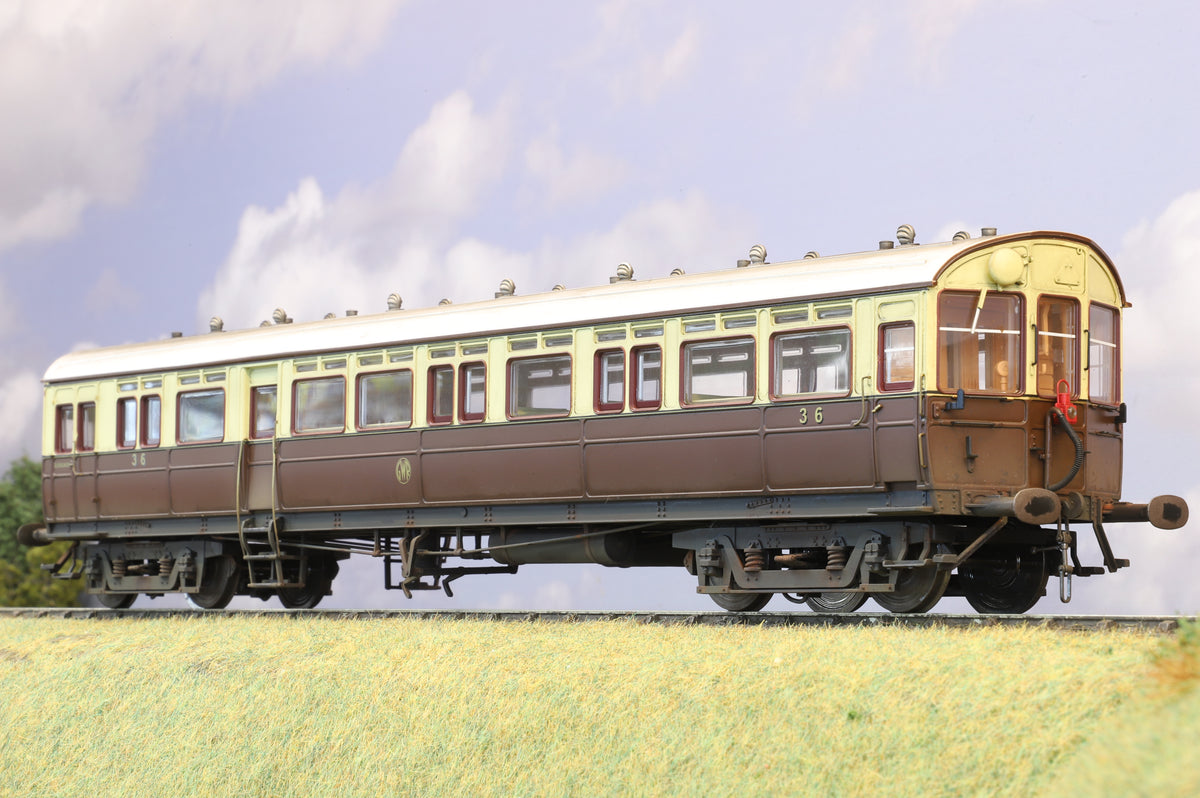 Lionheart Finescale O Gauge Autocoach No. 36 GWR Shirtbutton, Chocolate & Cream, Weathered, DCC Sound and Lights