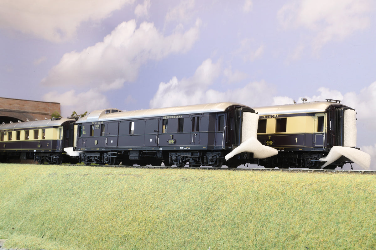 MTH O Scale (1:45) 5-Car Rheingold Passenger Set (Three-rail)