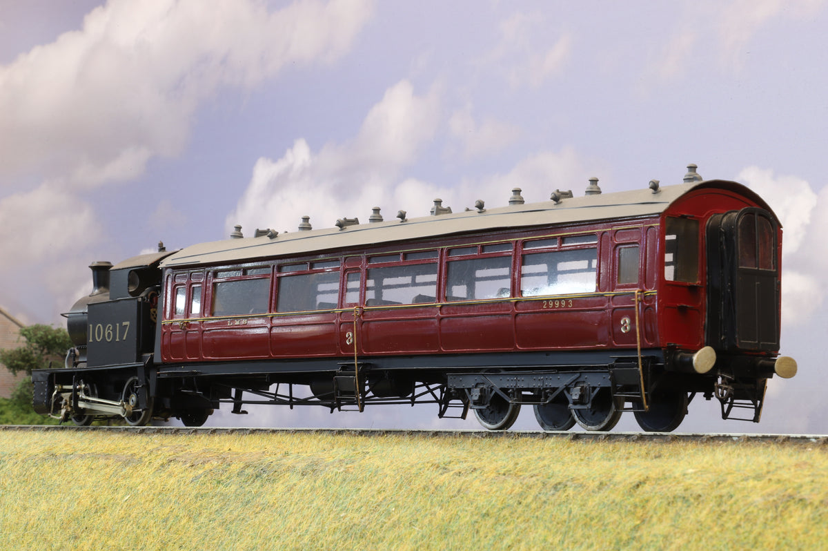 Kit Built Finescale O Gauge (ex L&amp;YR) Hughes Railmotor No. 10617 LMS Black and Maroon