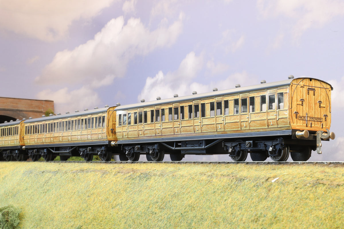 Ace Trains Coarse Scale O Gauge LNER Coach Set C/ILNER