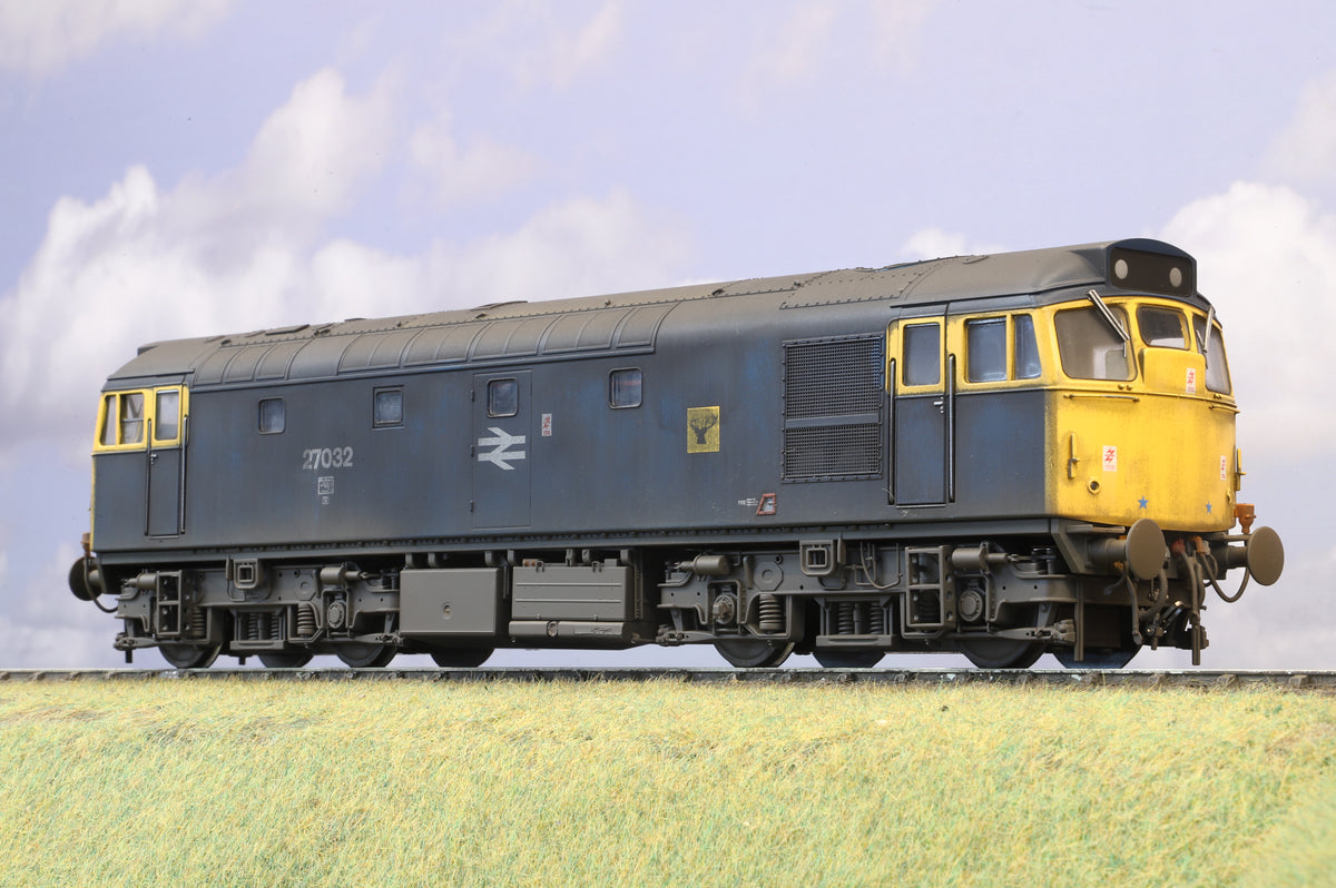 Heljan Finescale O Gauge Class 27 No.27032, BR Blue FYE, Weathered