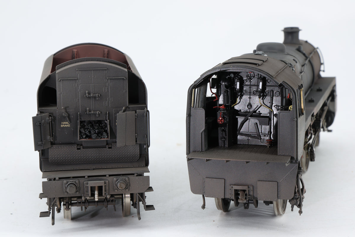55H Models BR Standard Class 5 No. 73132 BR Black (Late Crest) Pro-Weathered