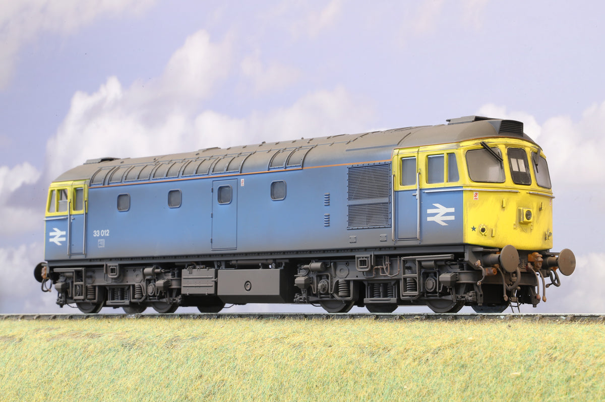 Heljan Finescale O Gauge Class 33 No. 33 012 (FYE), BR Blue, Weathered