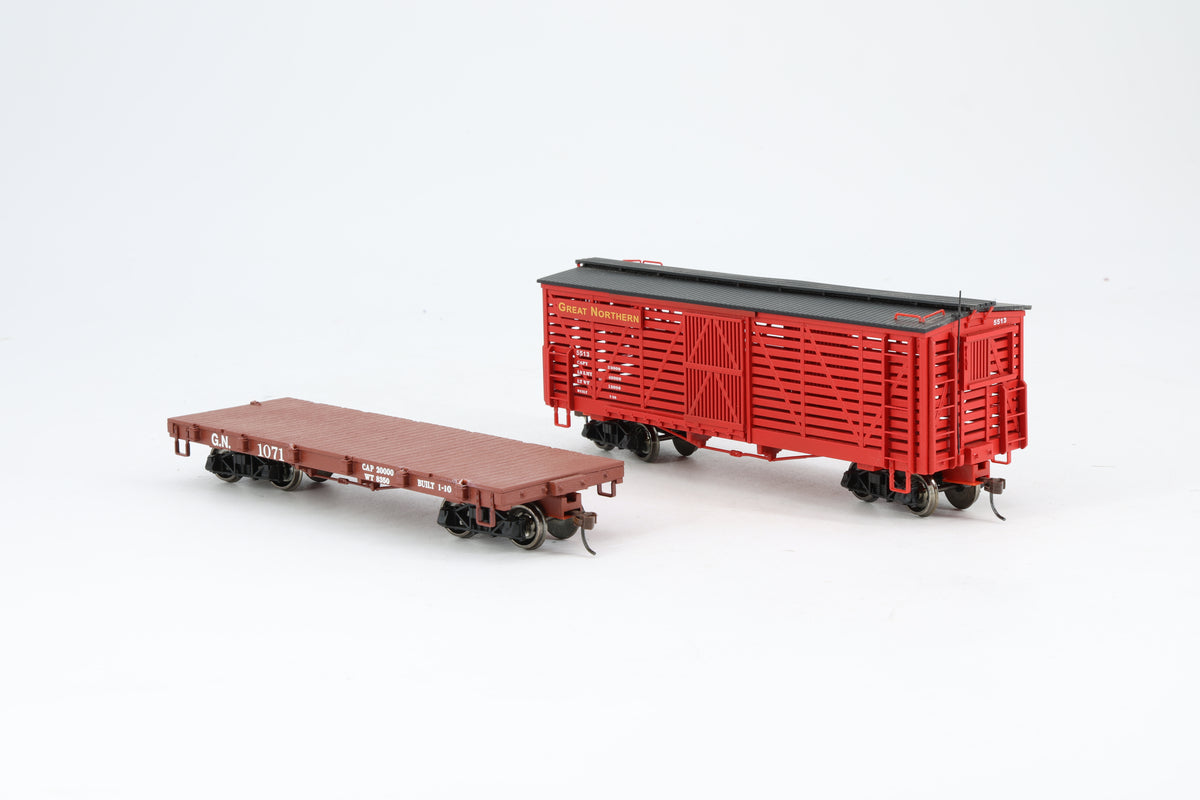 Spectrum/Bachmann On30 Pair of Great Northern Freight Cars