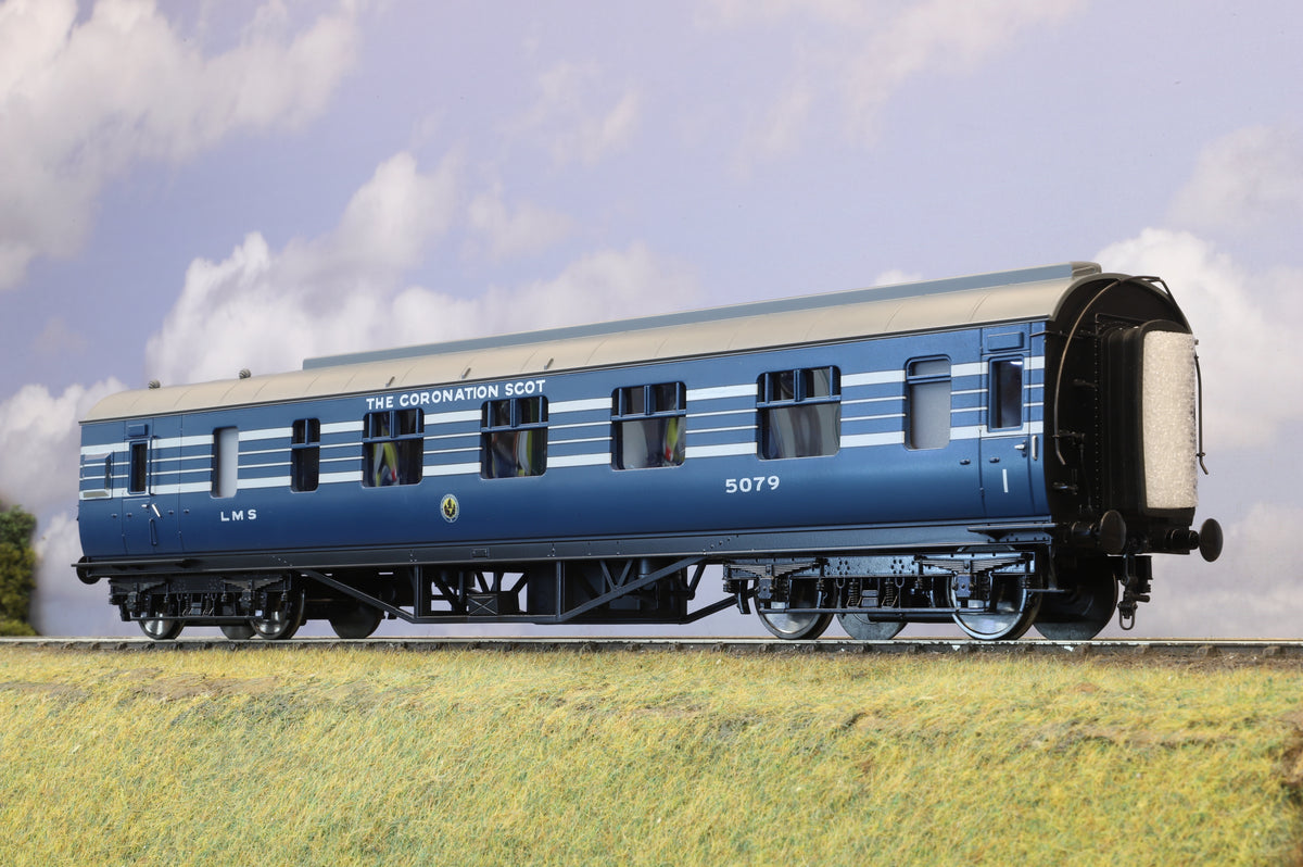 MTH Finescale O Gauge LMS Standard Passenger Car (Brake First) 'Coronation Scot' No. 5079