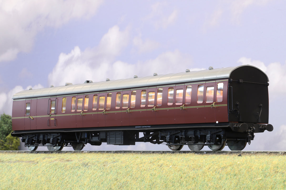 Darstaed Finescale O Gauge Mk1 Suburban Brake Second BR Lined Maroon (Unnumbered)