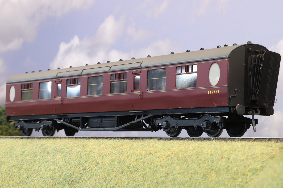 Finescale O Gauge (Kit-Built) Thompson Corridor Second  NoE.1572E, BR Maroon