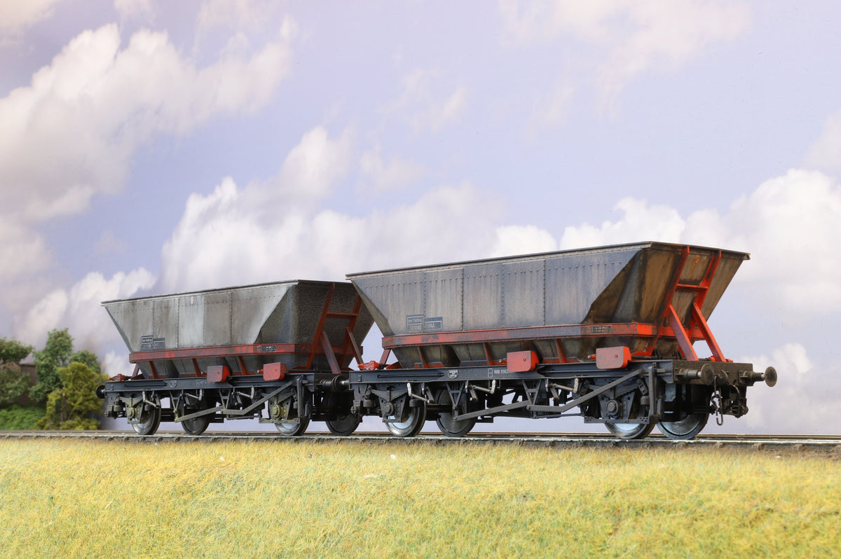Pair of Dapol 7F-048-011 O Gauge HAA Coal Wagons, Weathered