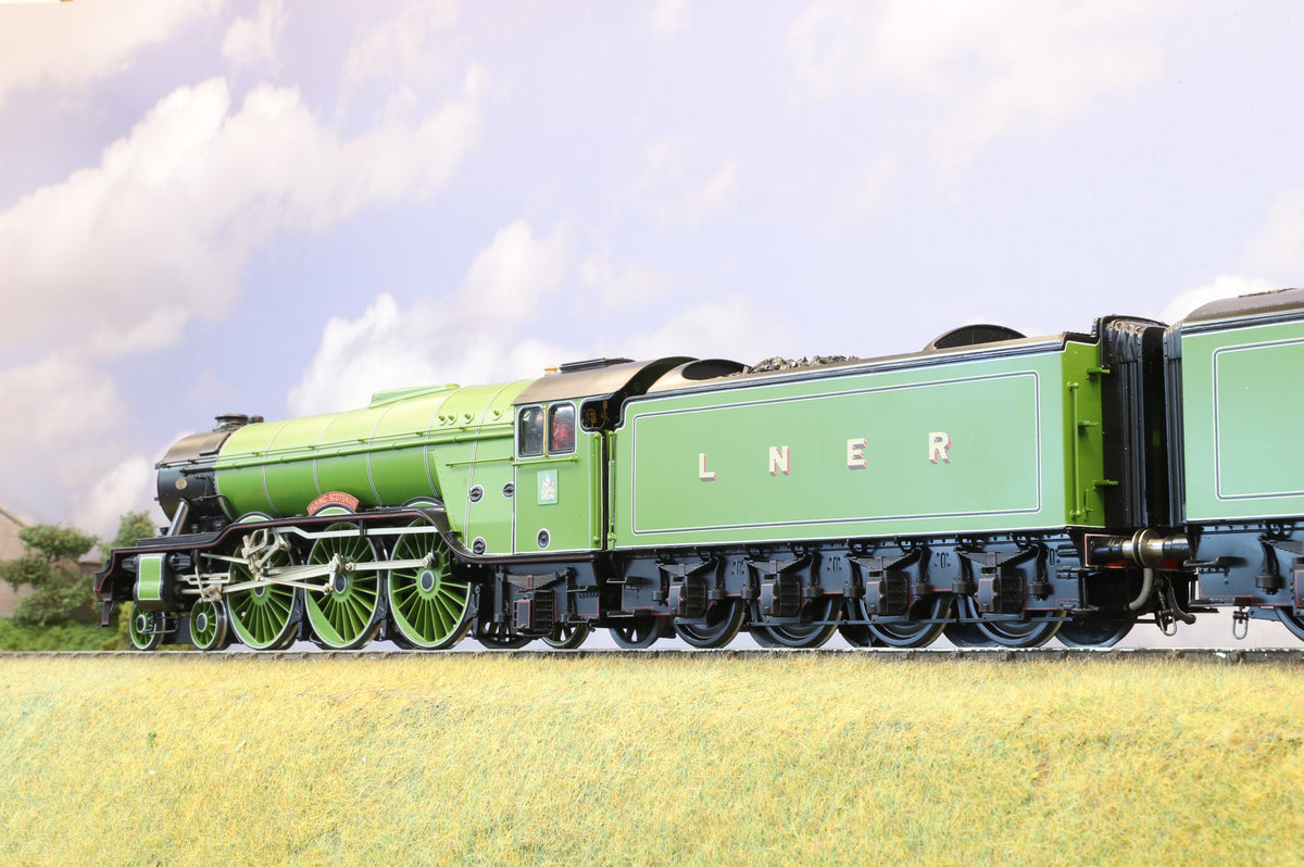 DJH (Custom Shop) Finescale O Gauge LNER Class A3 No. 4472 &#39;Flying Scotsman&#39; with Double Tender