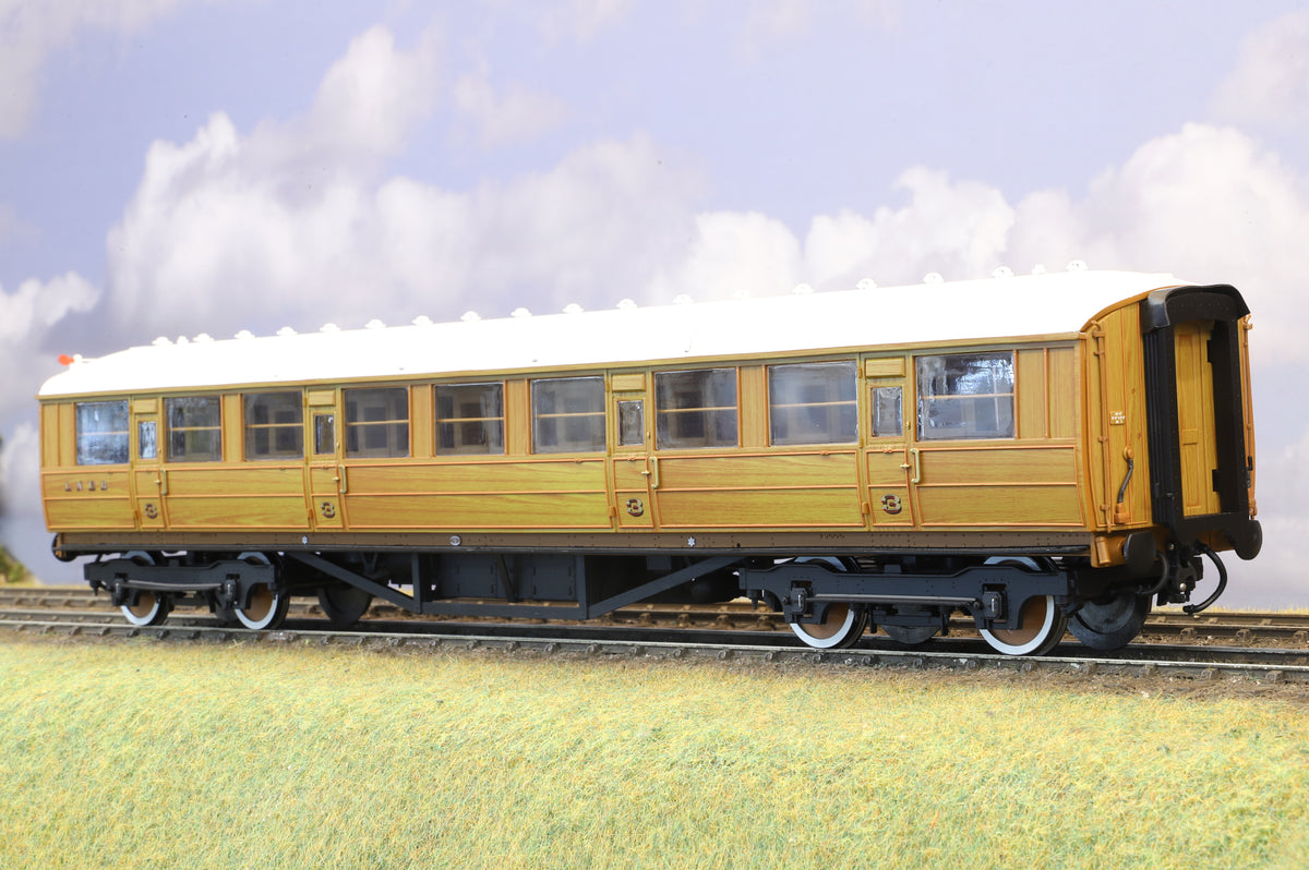 Hattons Finescale O Gauge Gresley Teak Corridor Third H7-TC115-001