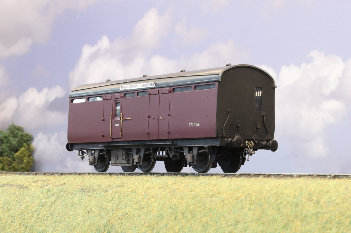 Finescale O Gauge (Kit-Built) Thompson Six Wheel 'BZ' Luggage van