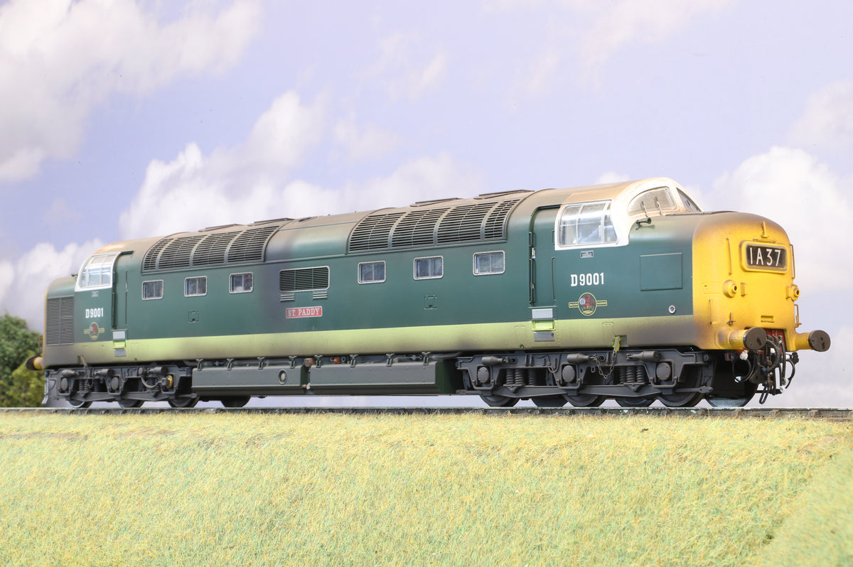 Heljan Finescale O Gauge Class 55 'Deltic' No. D9001 'St Paddy', Weathered