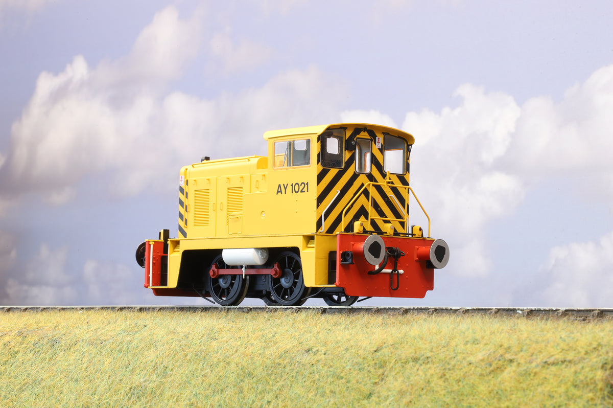 NEW Heljan Class 02 Unnumbered Industrial Yellow with Wasp Stripes