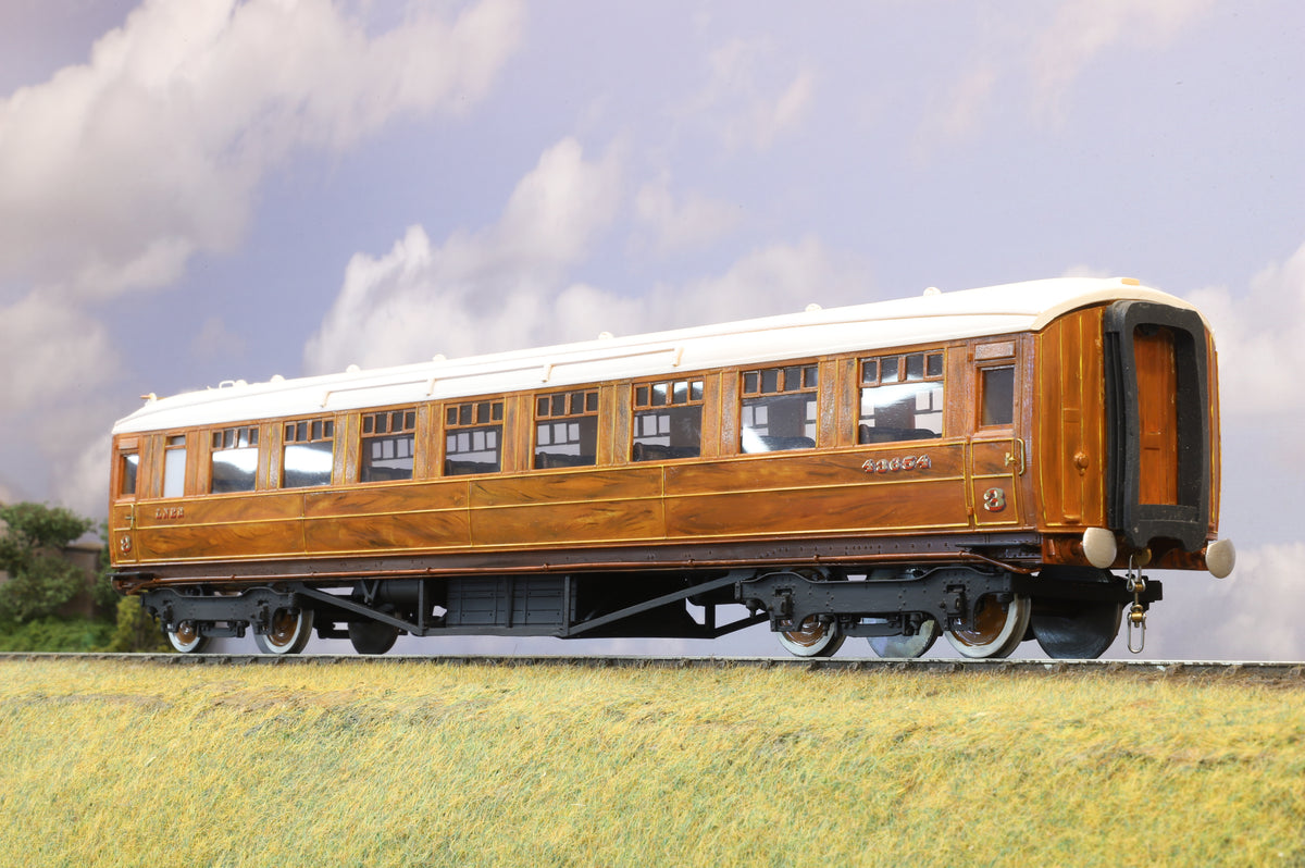 Finescale O Gauge (Kit-Built) LNER Gresley Teak Vestibuled Open Third No. 43654